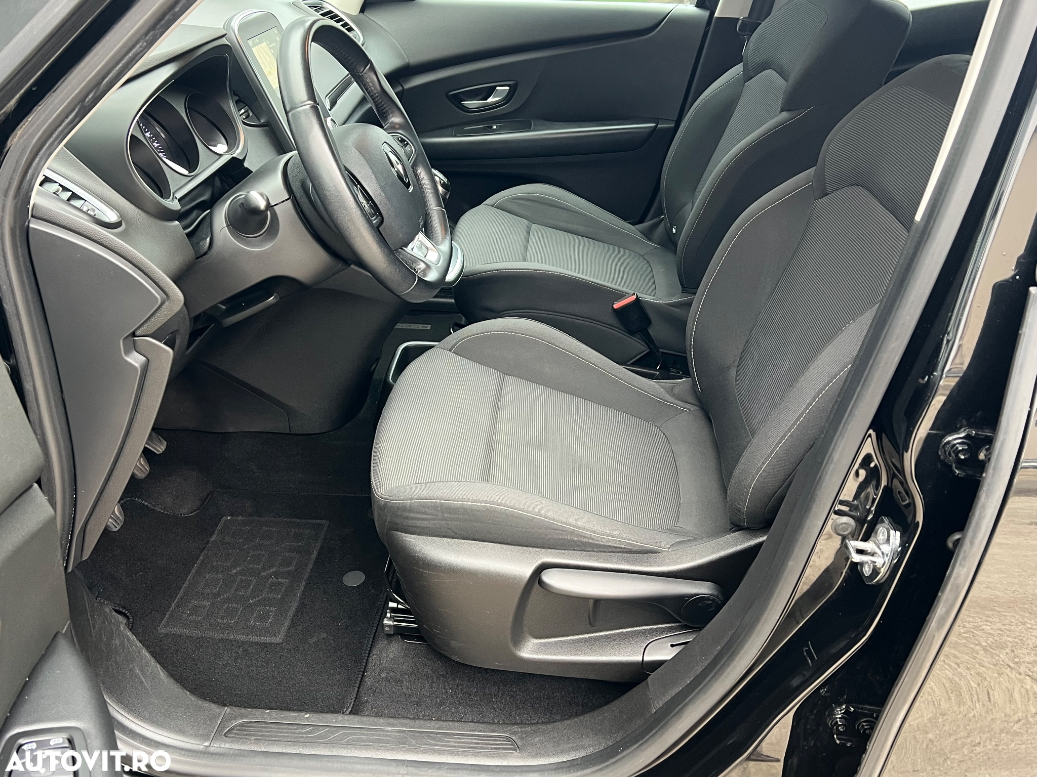 Renault Scenic - 14