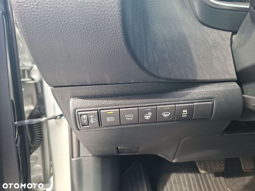 Toyota Corolla 1.8 Hybrid GR Sport - 18