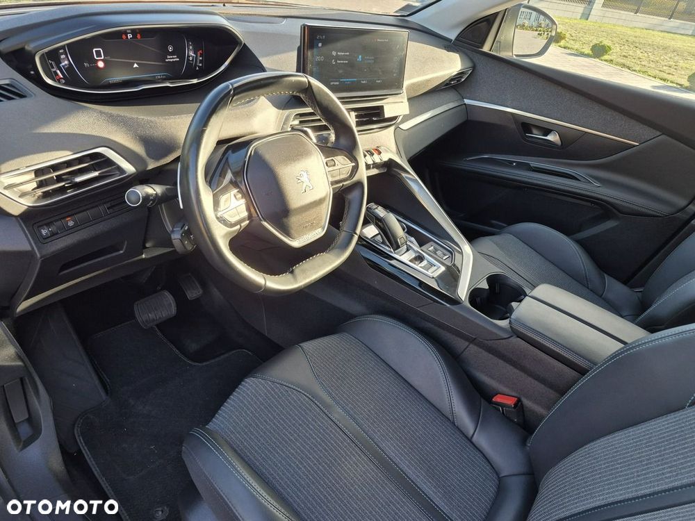Peugeot 3008 - 8