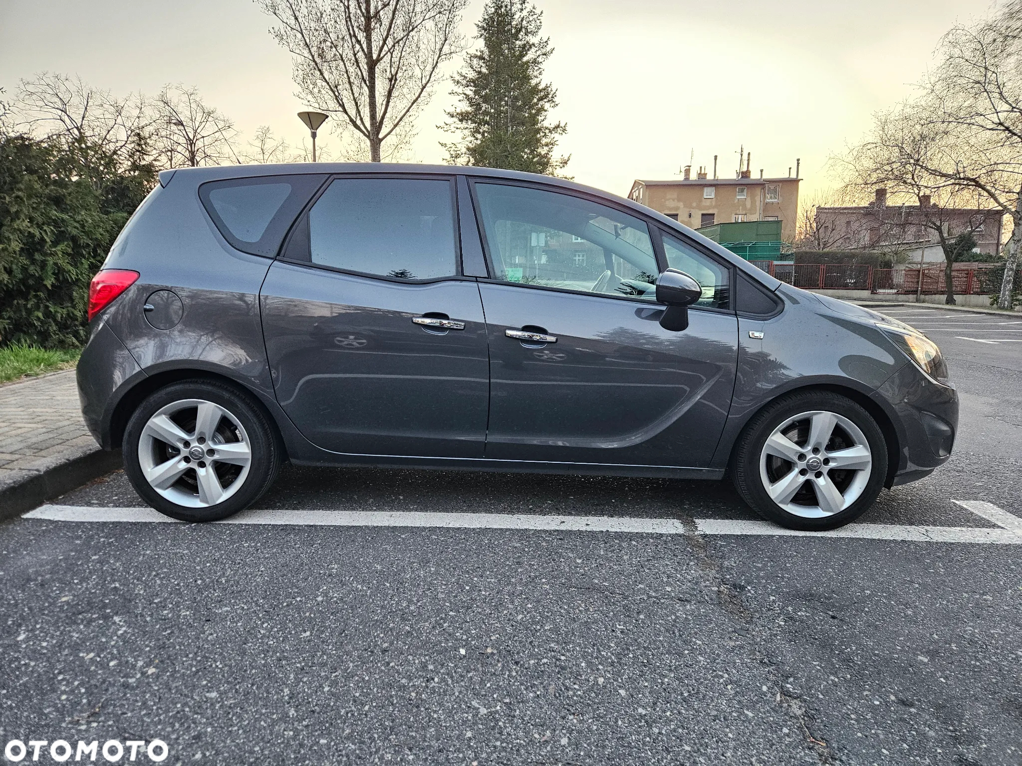Opel Meriva 1.7 CDTI Cosmo - 4