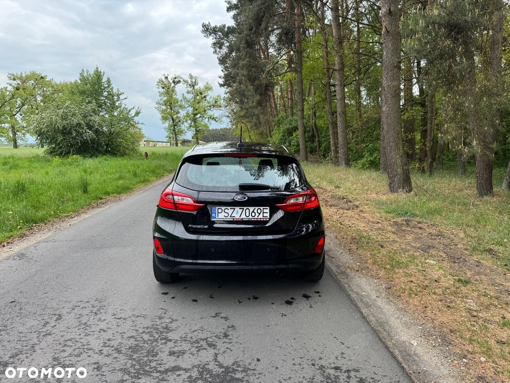 Ford Fiesta 1.0 EcoBoost S&S TITANIUM - 9