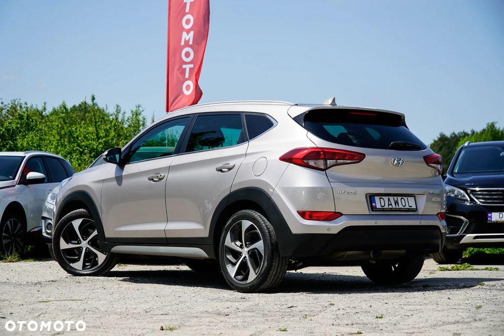 Hyundai Tucson blue 1.7 CRDi 2WD Style - 11