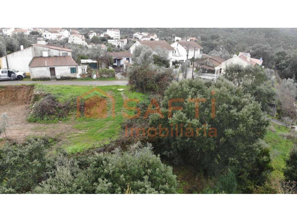 Lote Exclusivo de 1.865 m² com Vista Panorâmica para a Barragem de ... - Grande imagem: 2/5