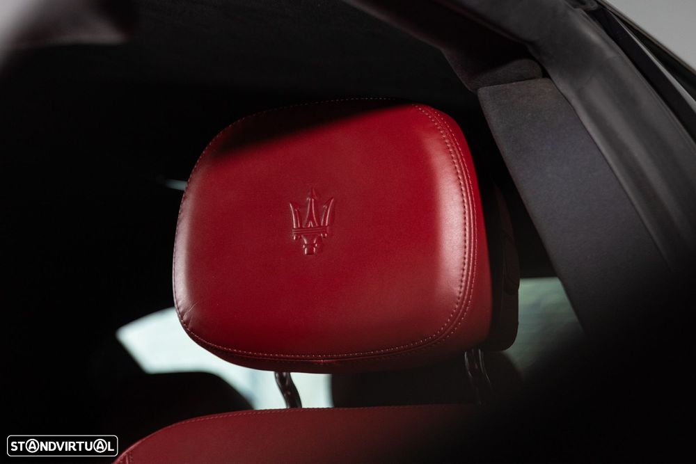 Maserati Ghibli 3.0 V6 - 32