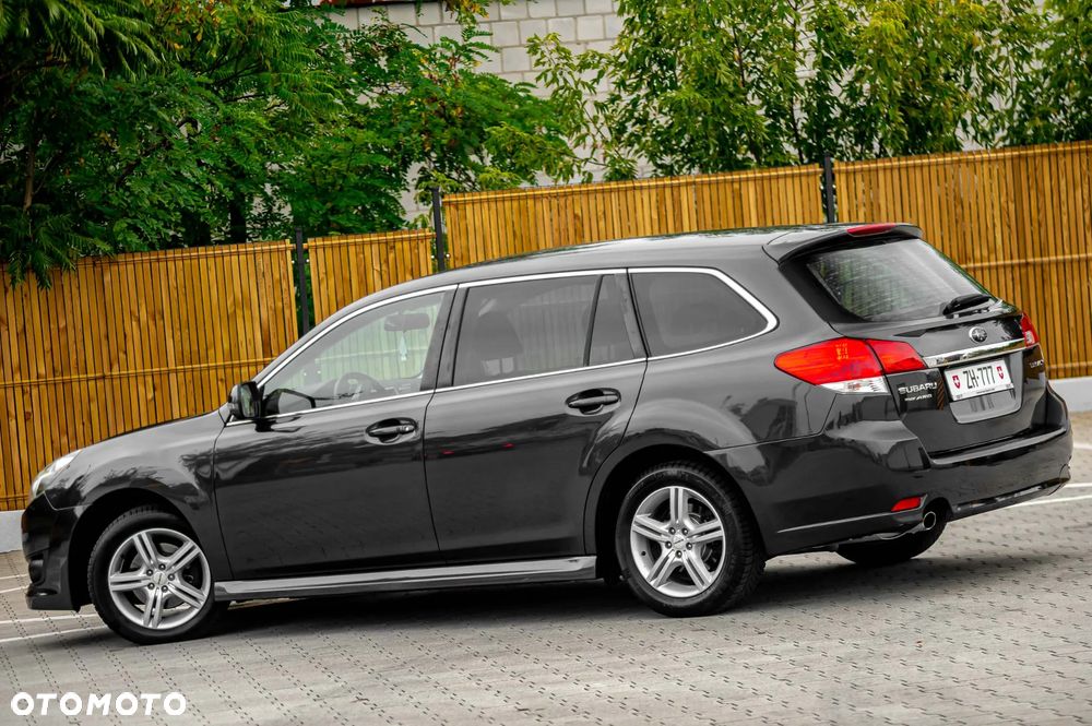 Subaru Legacy 2.5i Lineartronic Sport - 3