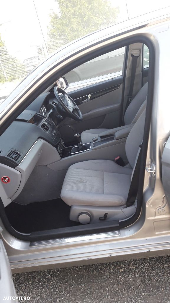 Kit ambreiaj Mercedes C-CLASS W204 2007 Sedan 220 CDi - 8