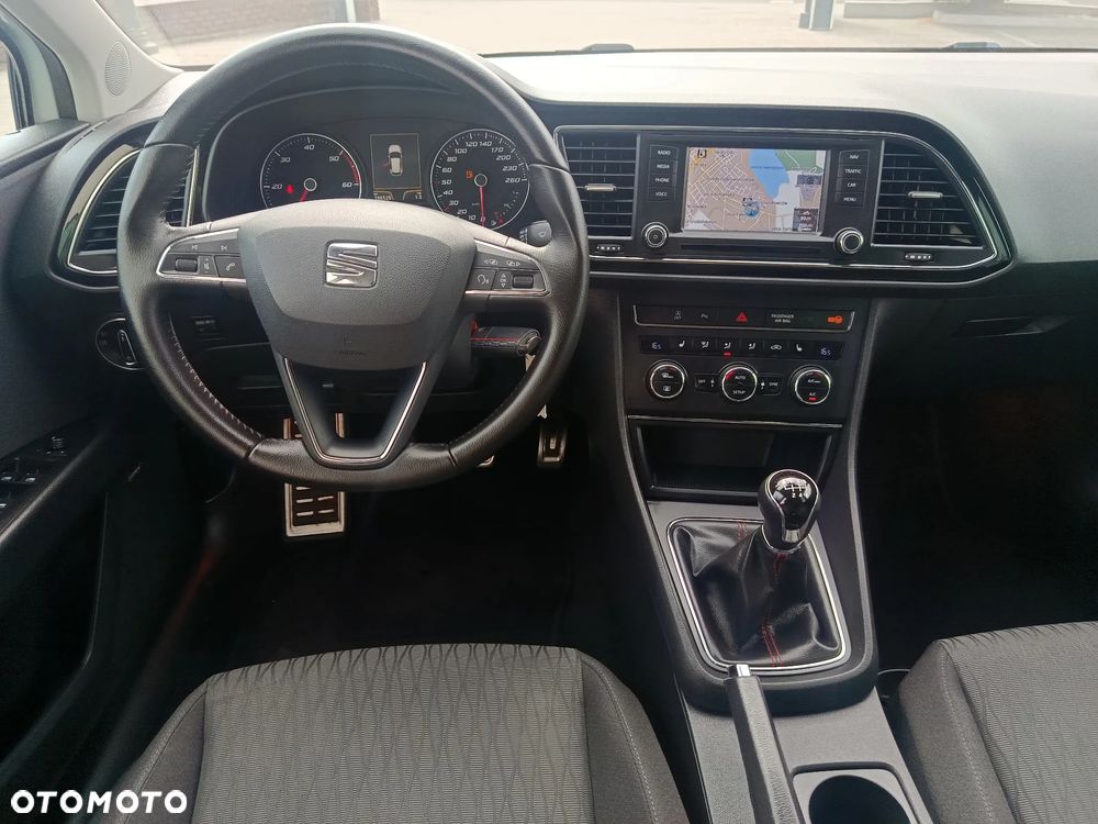 Seat Leon 2.0 TDI DPF Style - 28