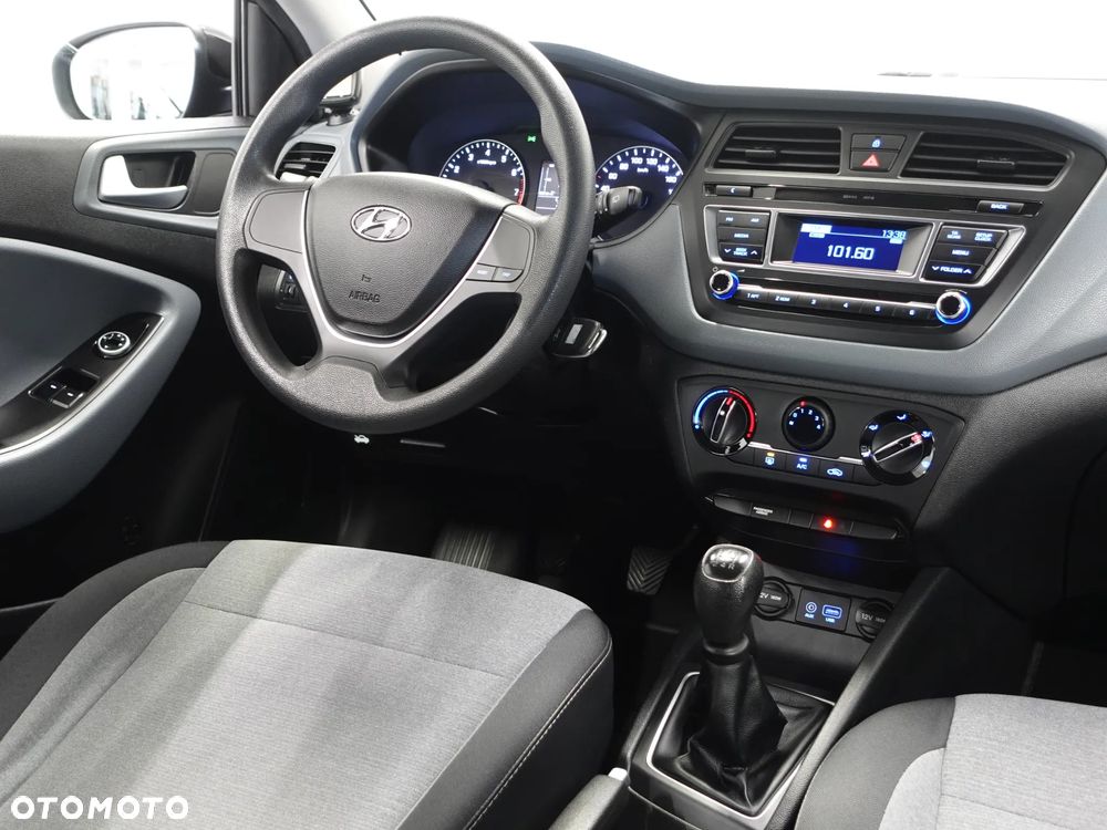 Hyundai i20 1.2 Classic - 30