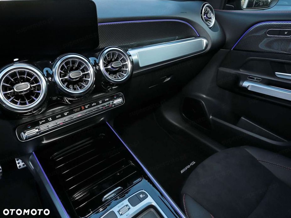 Mercedes-Benz GLB 200 d AMG Line 8G-DCT - 13