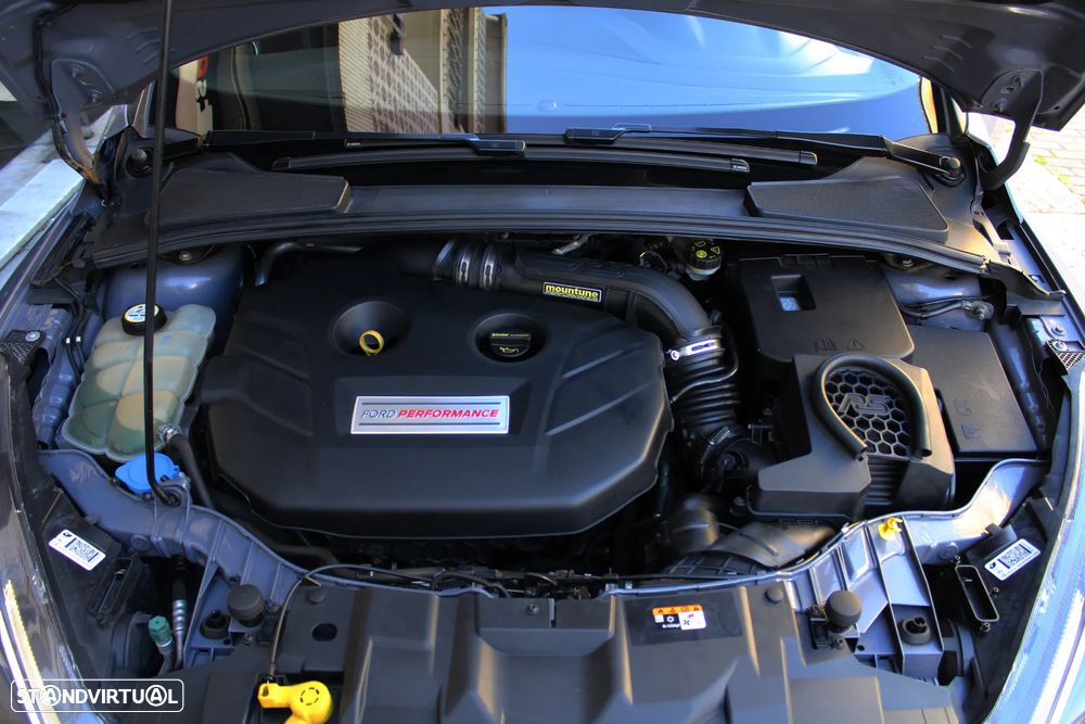 Ford Focus 2.3 EcoBoost S&S 4WD RS - 51