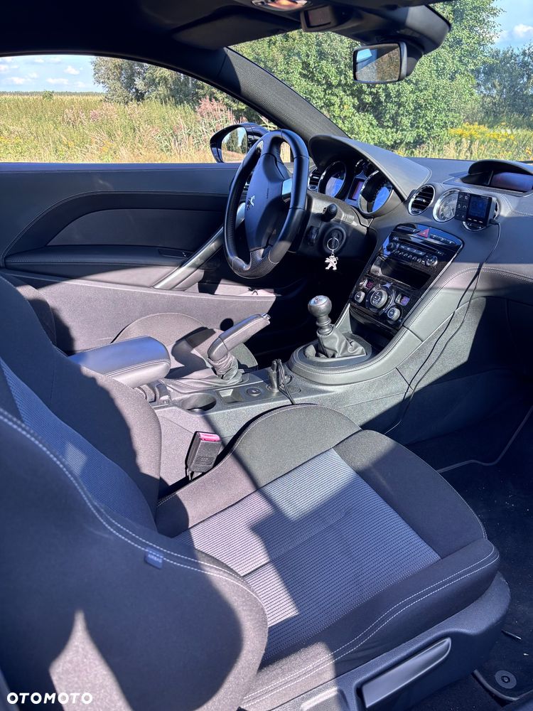 Peugeot RCZ 1.6 155 THP - 9