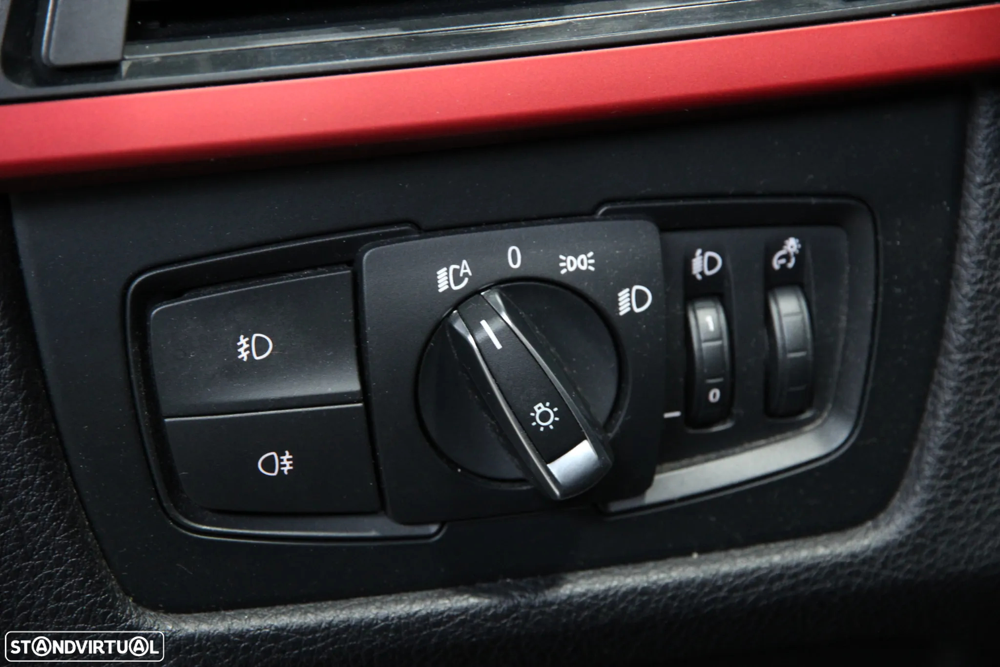 BMW 318 d Touring Sport Auto - 11