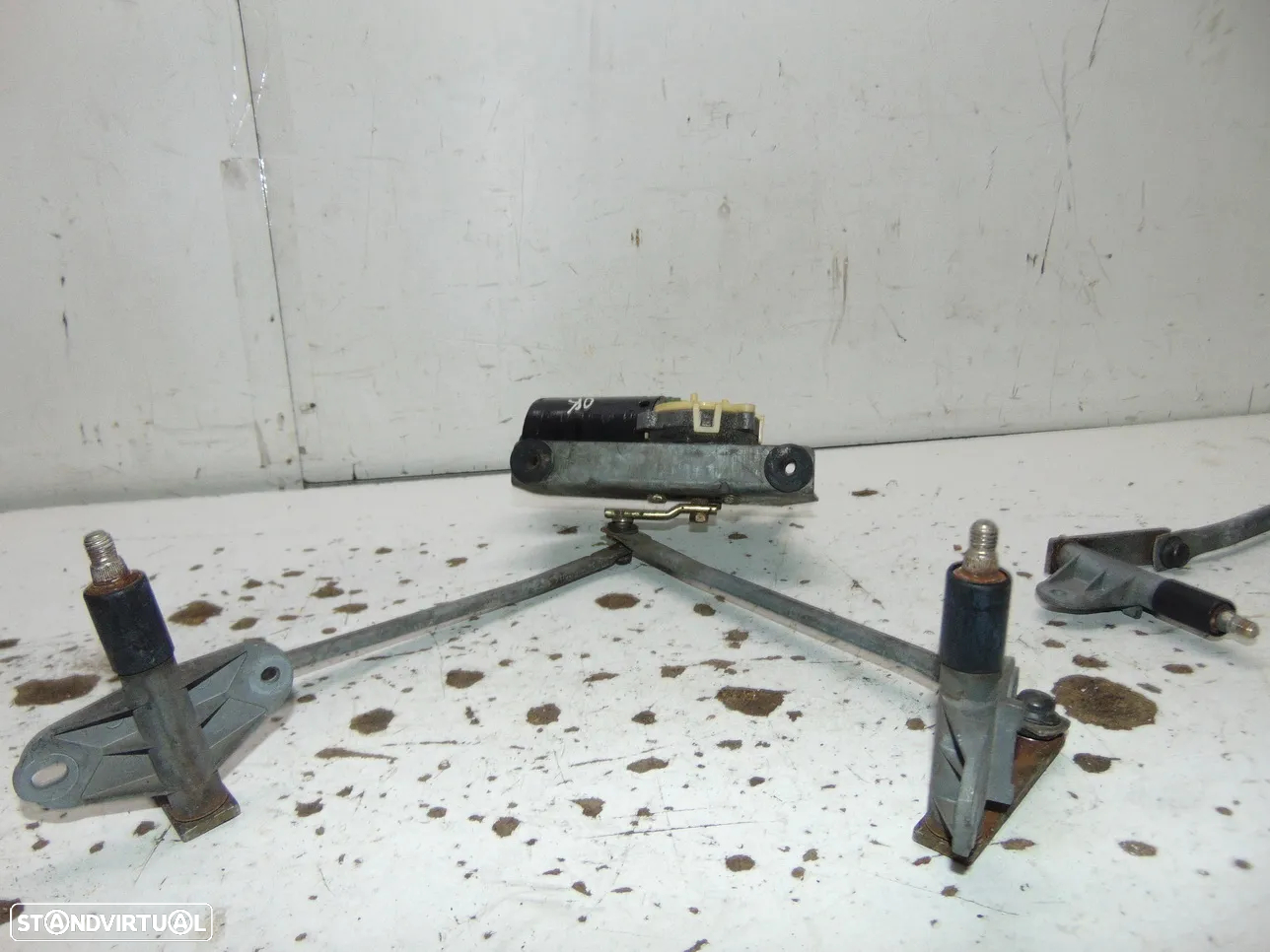 Peugeot 205 motor limpa vidros - 2