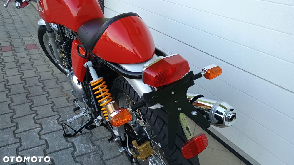 Royal Enfield Continental - 22