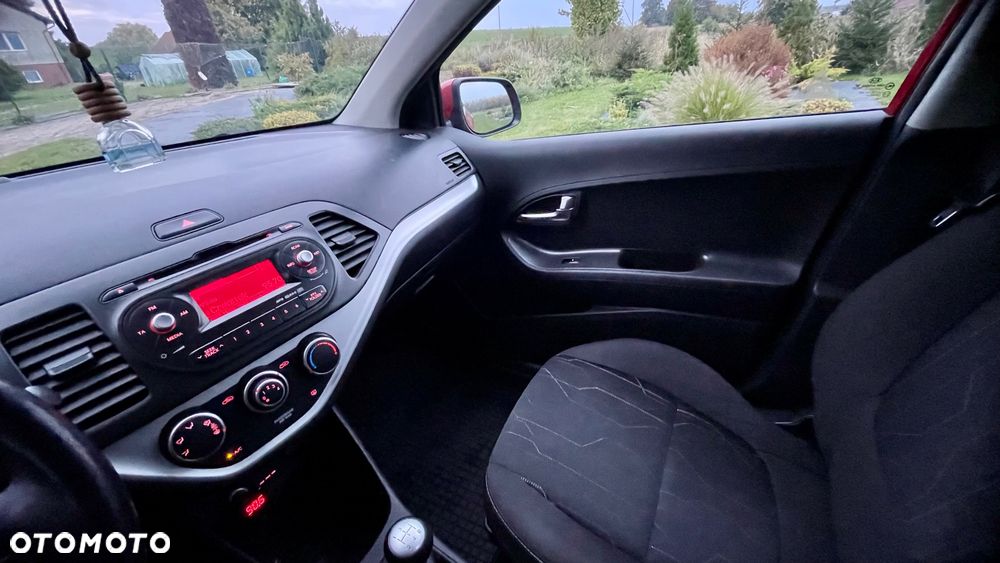 Kia Picanto 1.0 L - 21