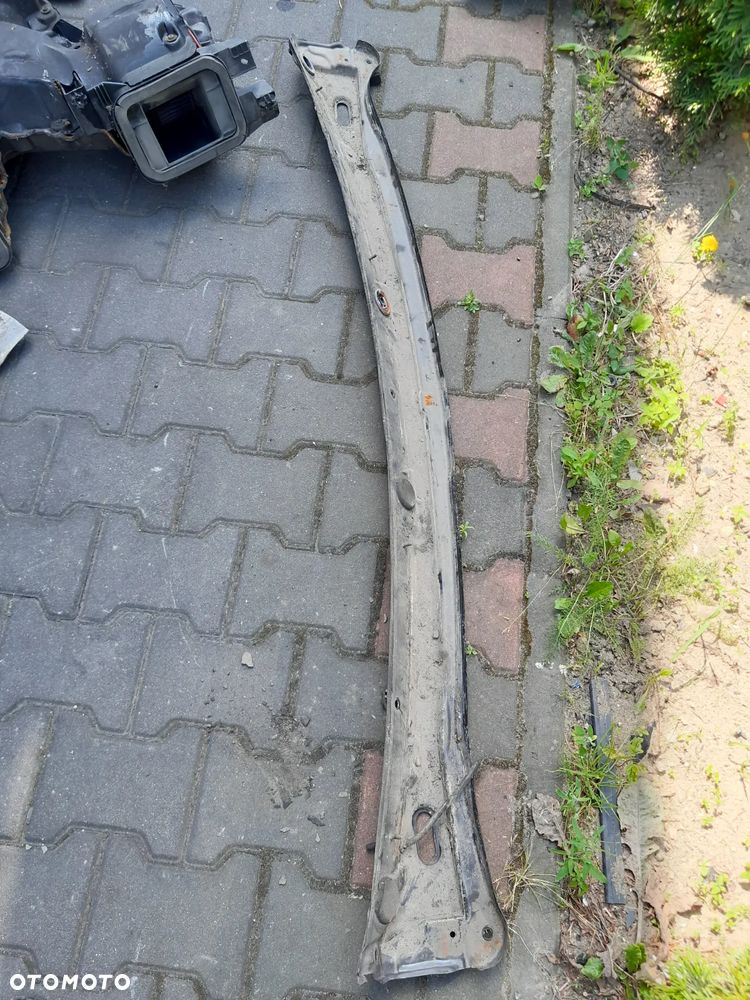 Podszybie Renault Trafic II 05r