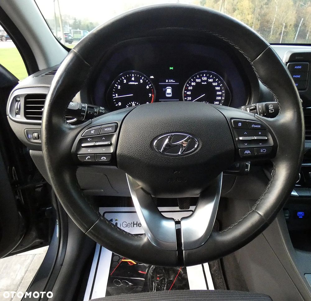 Hyundai i30 1.5 DPI Comfort - 25