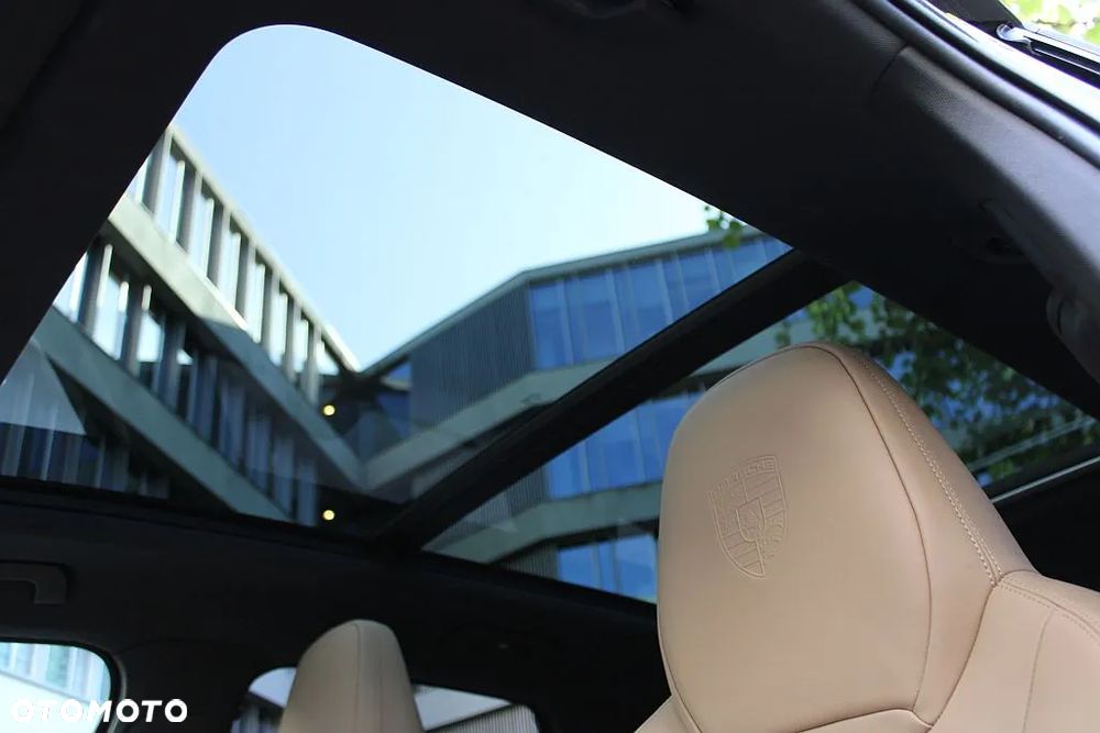 Porsche Cayenne Platinum Edition - 39