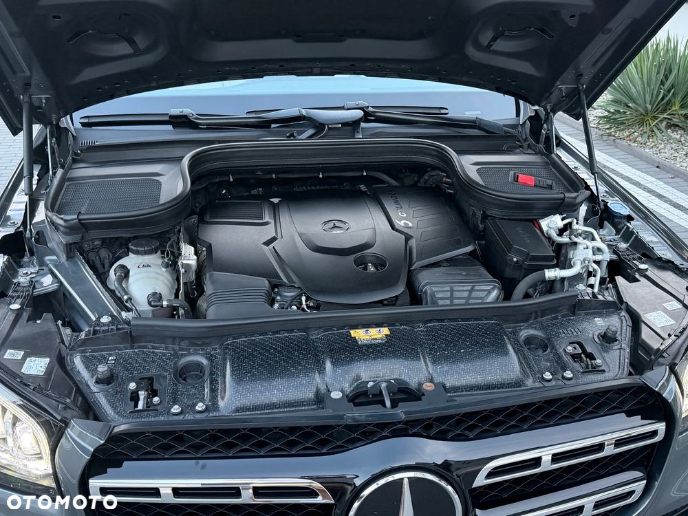 Mercedes-Benz GLS - 41