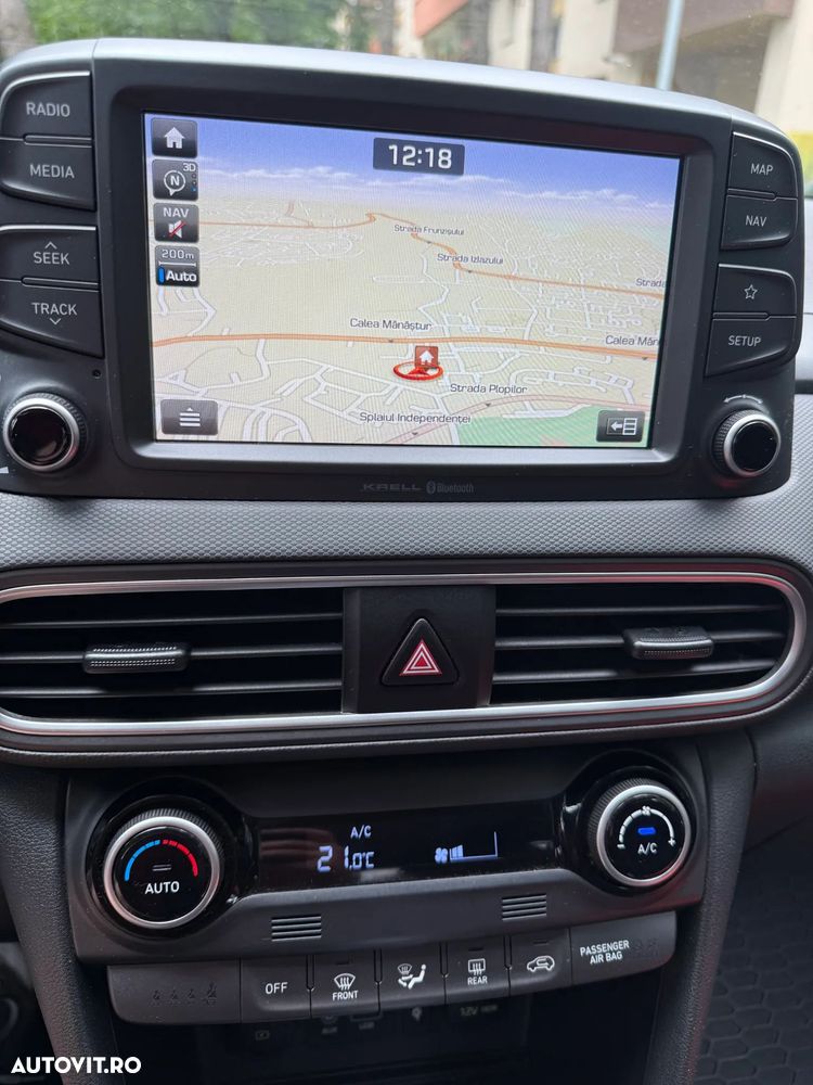 Hyundai KONA 1.6 T-GDI 4WD Aut. Luxury - 12