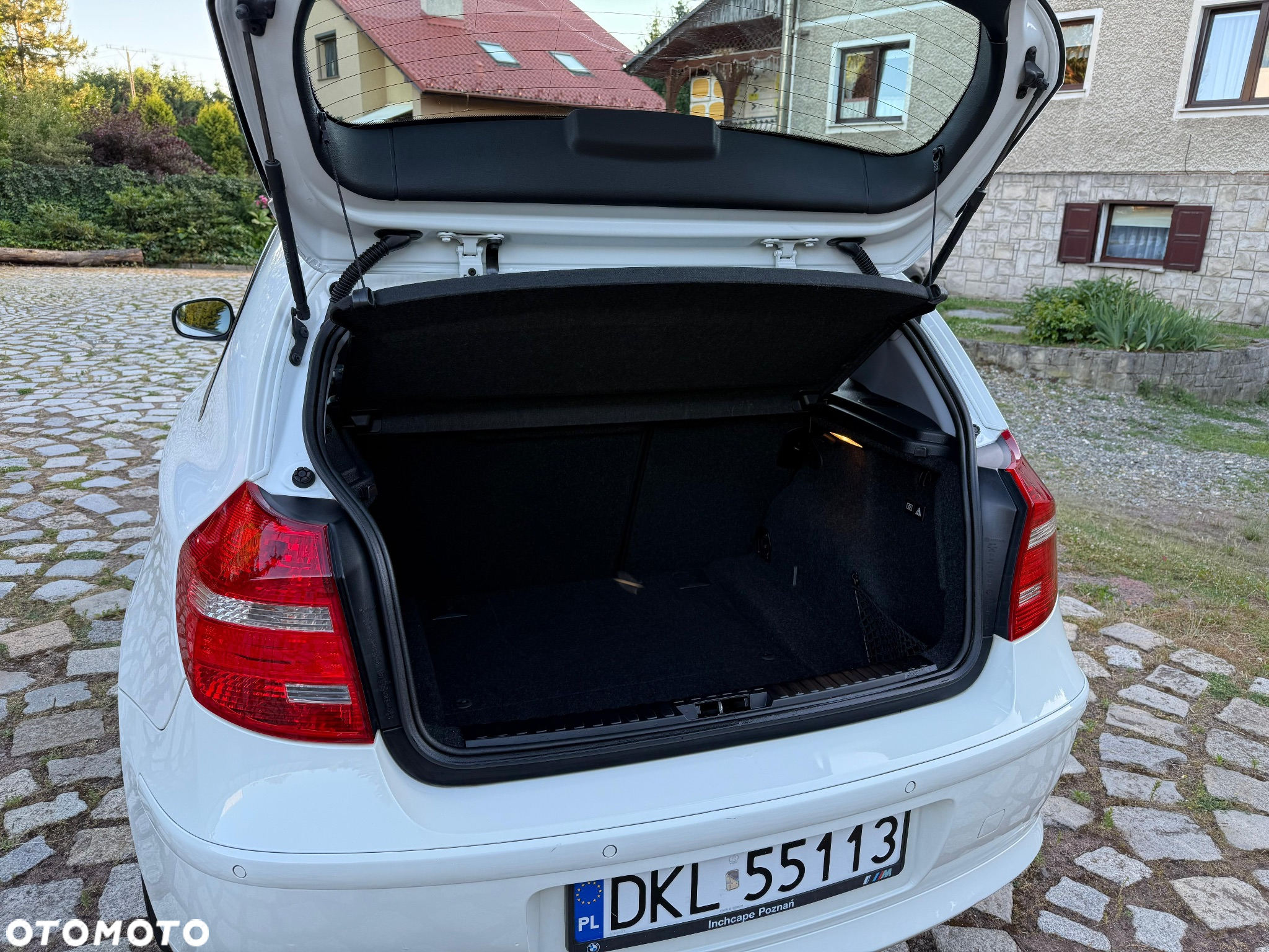 BMW Seria 1 116i - 13