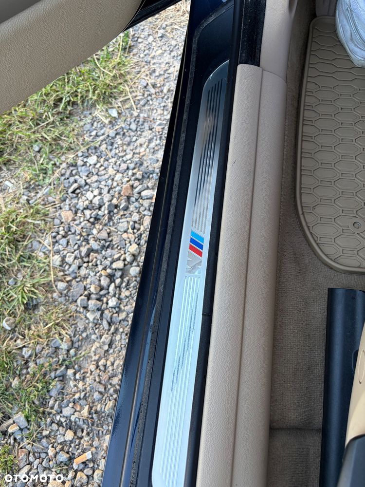 BMW Seria 3 330d - 15