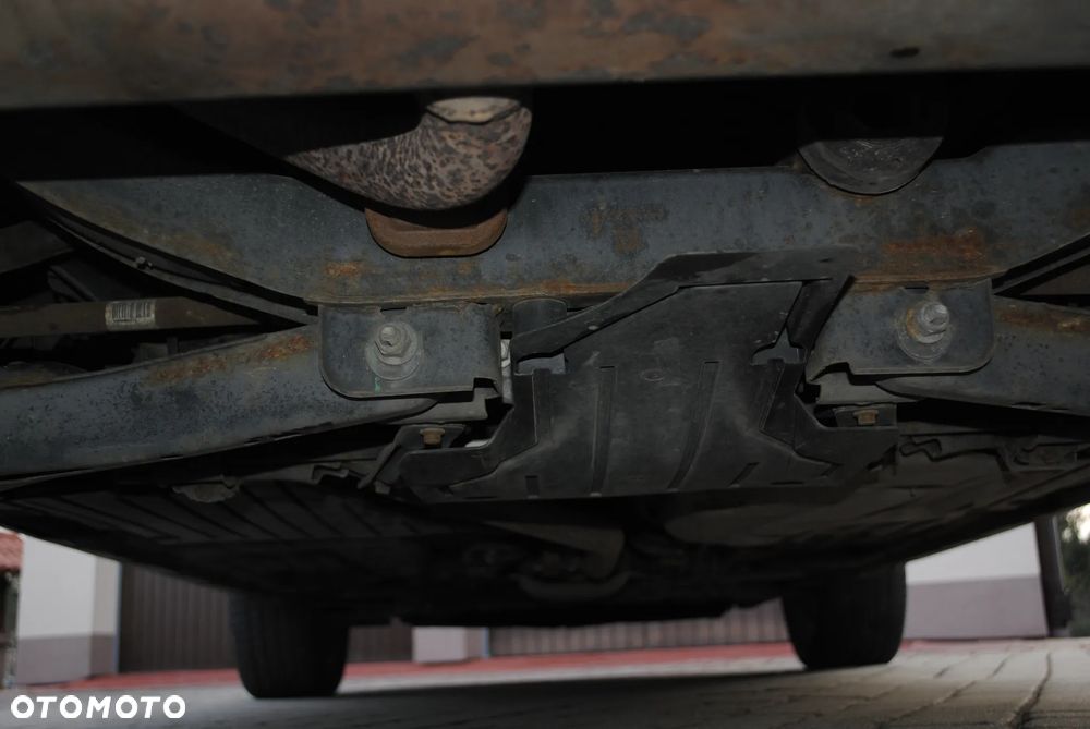 Ford Kuga 2.0 TDCi 4x4 Business Edition - 14