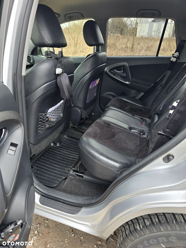 Toyota RAV4 2.0 VVT-i Premium MS - 8