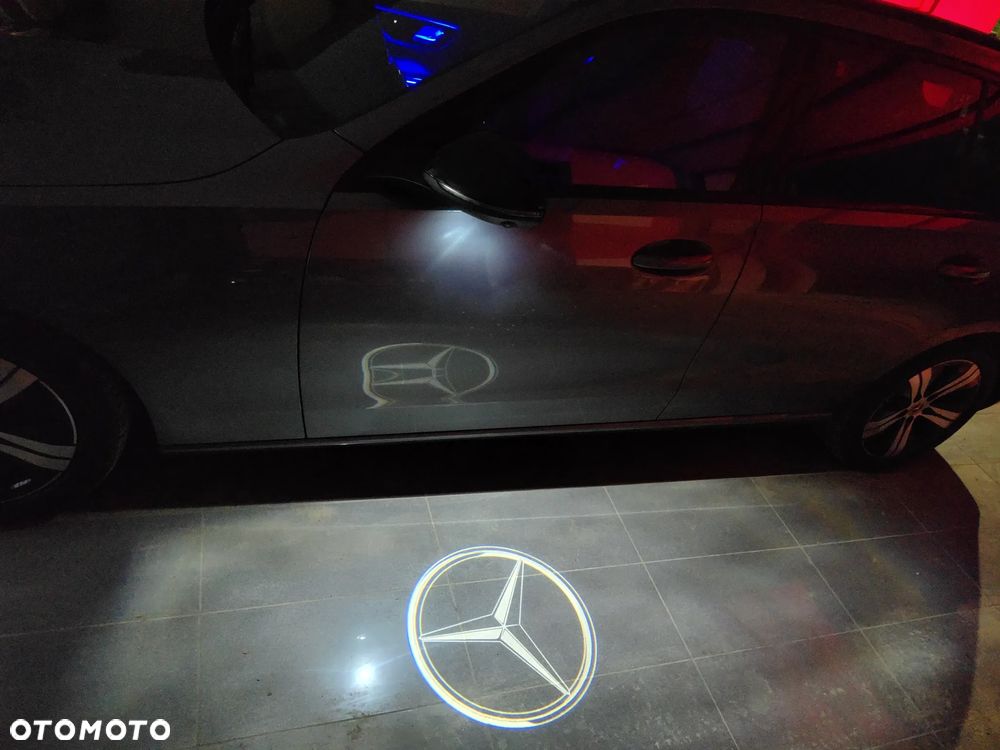 Mercedes-Benz Klasa C 200 d 9G-TRONIC Avantgarde - 30