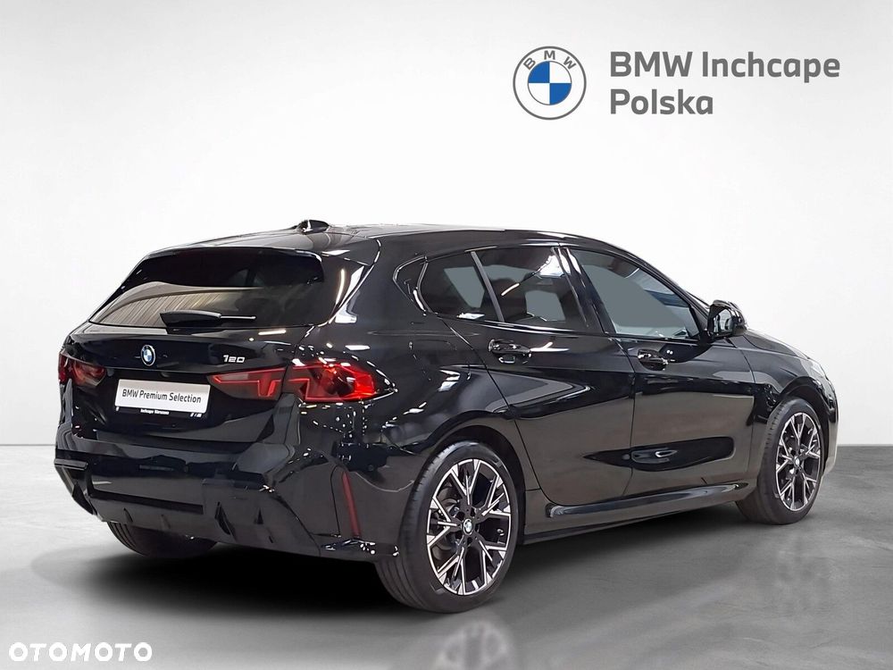 BMW Seria 1 120 mHEV - 6