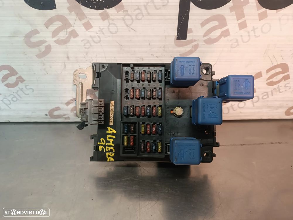 CAIXA DE FUSIVEIS NISSAN ALMERA N15 243501N000F - 1