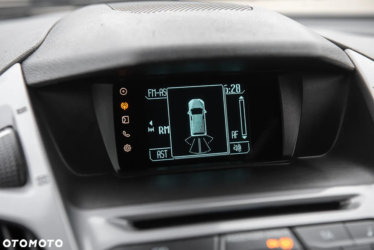 Ford Transit Connect - 16