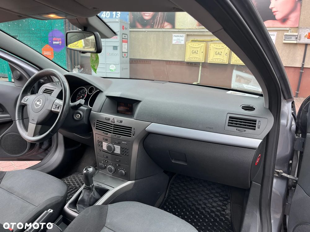 Opel Astra 1.6 - 14