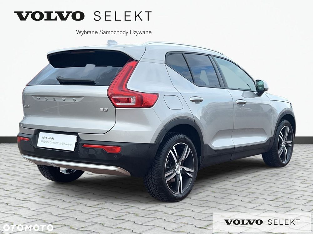 Volvo XC 40 - 6