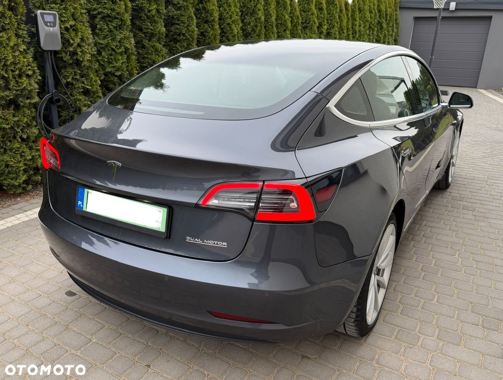 Tesla Model 3 Langstreckenbatterie Allradantrieb Dual Motor - 11