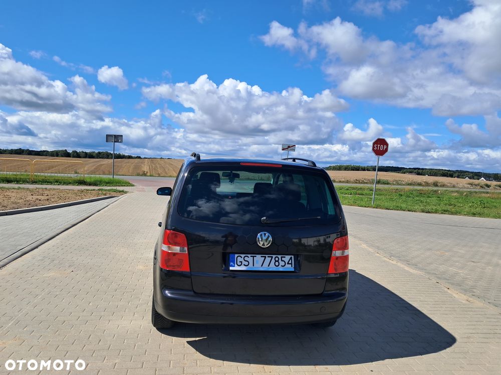 Volkswagen Touran 1.6 Freestyle - 5
