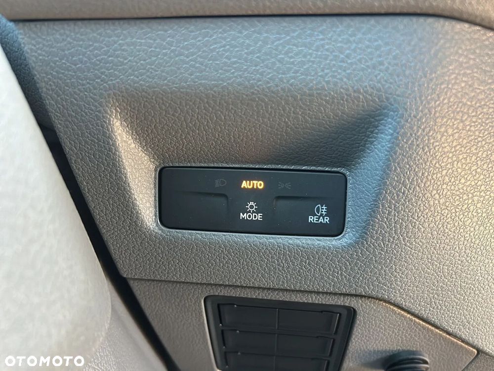 Volkswagen Crafter SKRZYNIA+PLANDEKA z burtofiraną/35 Poj. Kab./2.0BiTDI 163KM - 30
