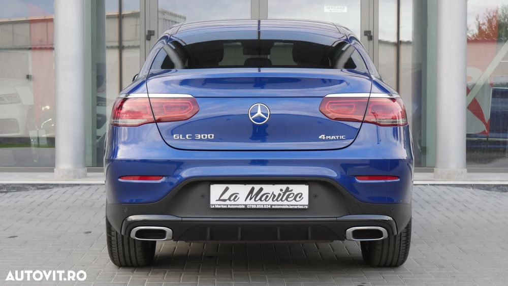 Mercedes-Benz GLC Coupe 300 4Matic 9G-TRONIC AMG Line - 10