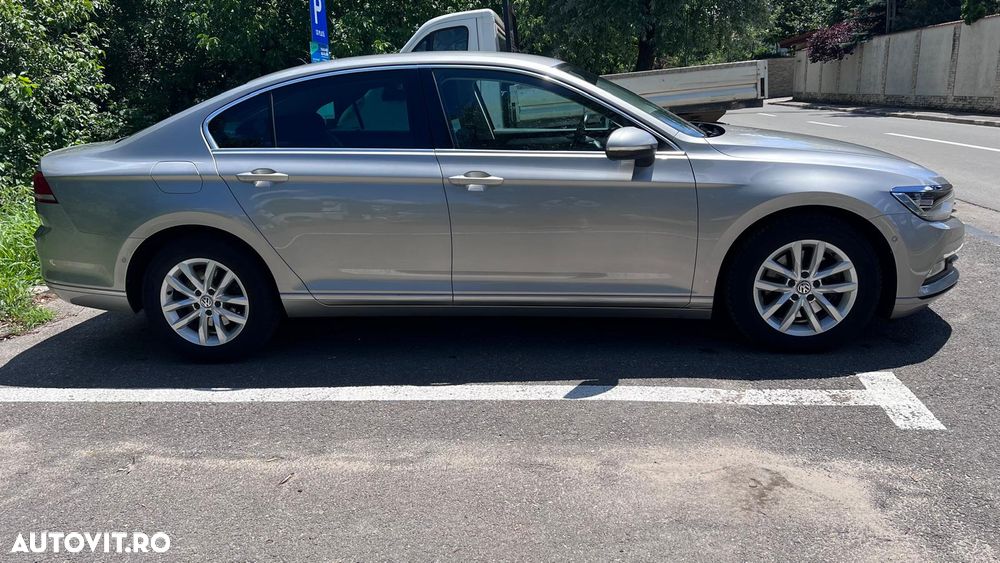 Volkswagen Passat 2.0 TDI 4Motion Comfortline - 2