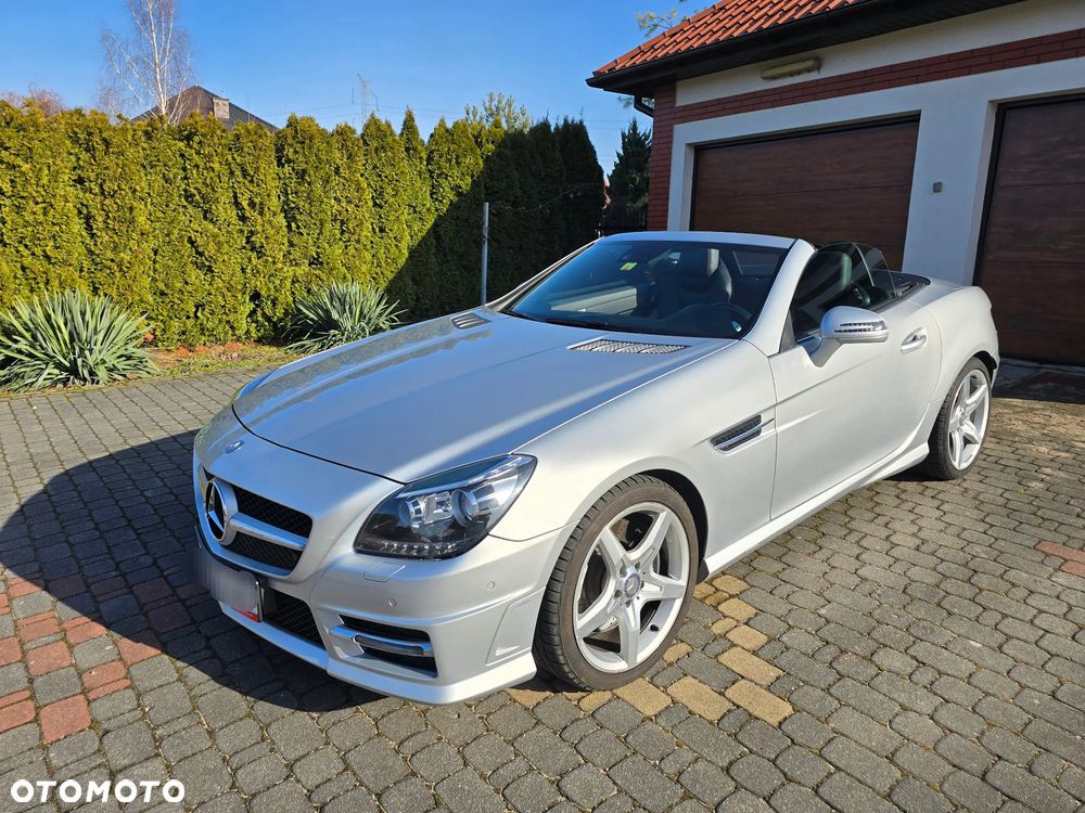 Mercedes-Benz SLK 200 (BlueEFFICIENCY) 7G-TRONIC - 30