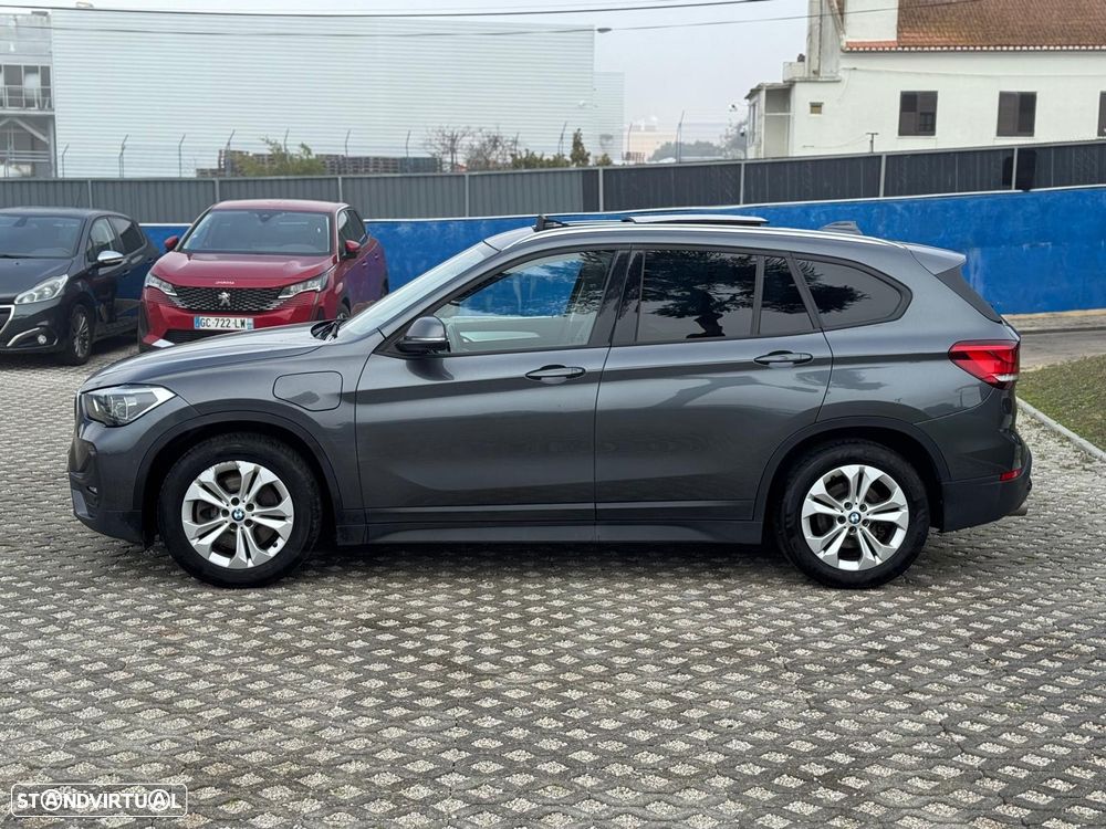 BMW X1 xDrive25e Sport Line - 17