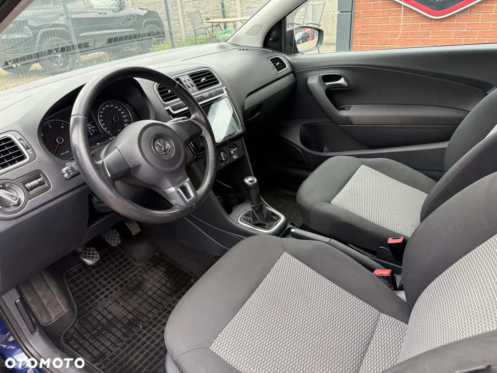 Volkswagen Polo - 13