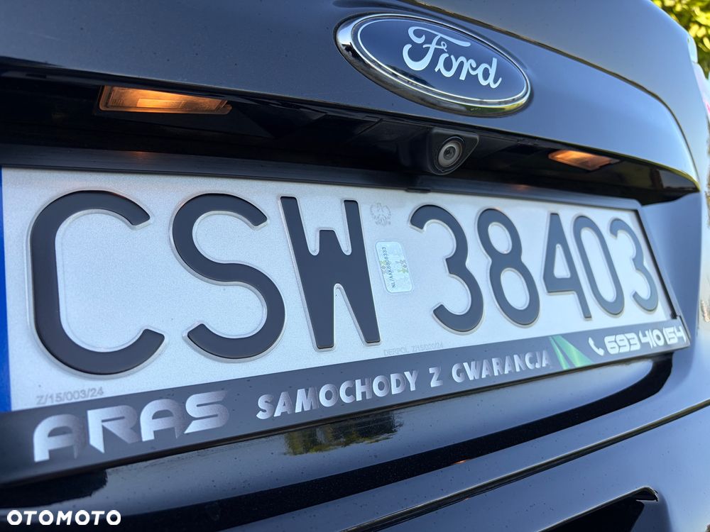 Ford Kuga 1.5 EcoBoost 2x4 Titanium - 32