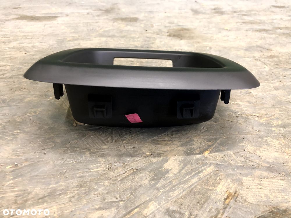 PEUGEOT 508 I RAMKA OBUDOWA WYŚWIETLACZA HEADUP HUD - 2