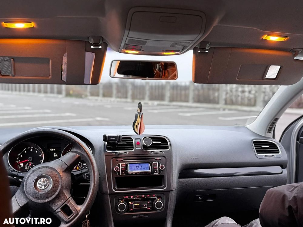 Volkswagen Golf 1.6 Edition - 8