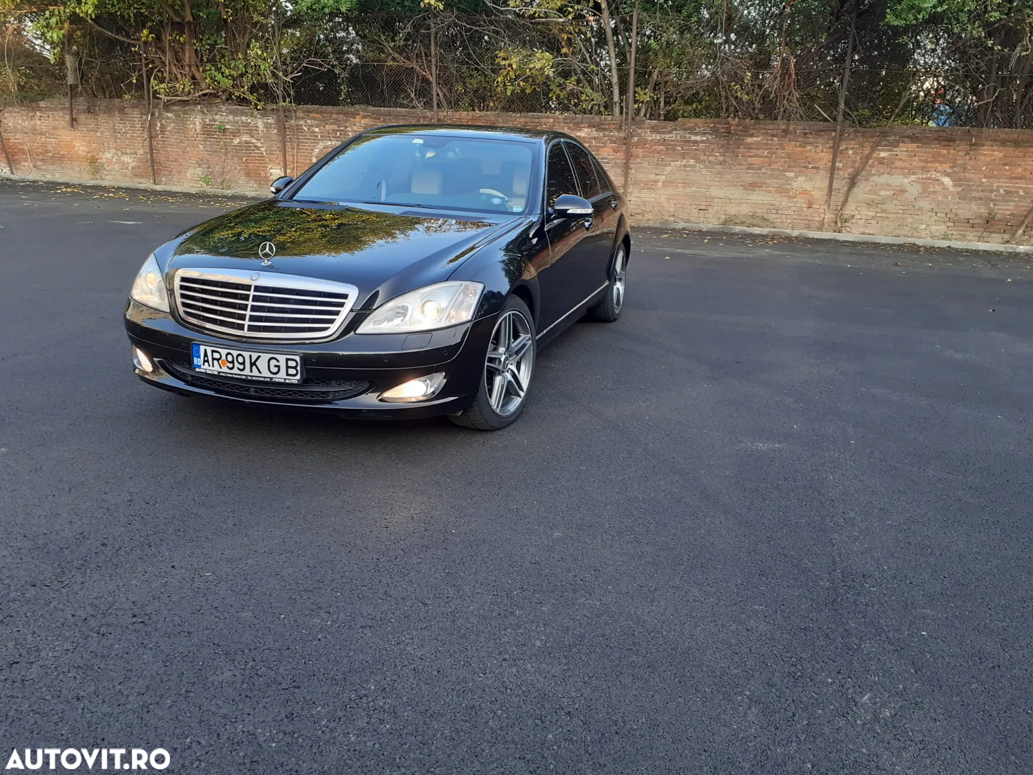Mercedes-Benz S - 13
