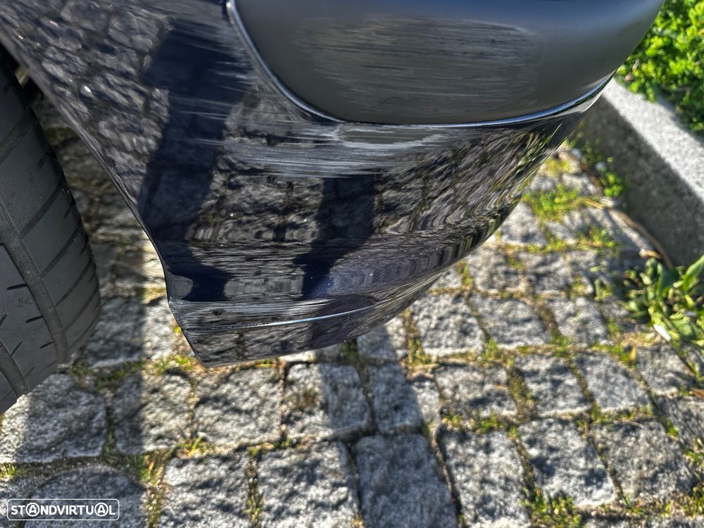 BMW 320 d Touring - 13