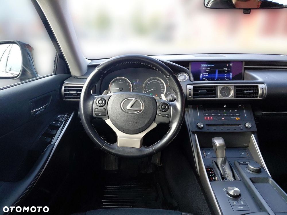 Lexus IS 200t Elite - 13