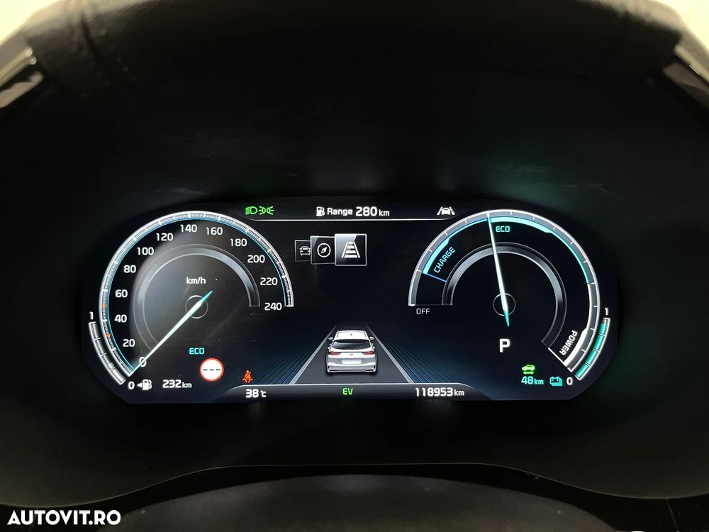 Kia Ceed 1.6 GDI DCT OPF Platinum - 32