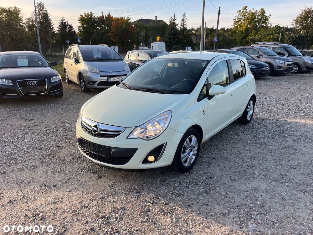Opel Corsa 1.4 16V Satellite - 32